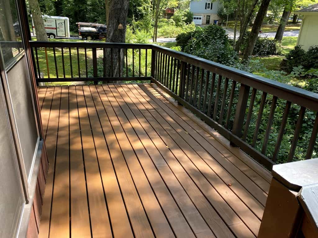 Erin Decking Replacement and Stain.
